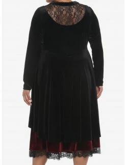 HUNIVERS Black Velvet Hi-Low Jacket Plus Size -Her Universe shop unnamed file 1284