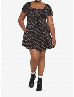 HUNIVERS Black Mushroom Empire Dress Plus Size -Her Universe shop unnamed file 1307
