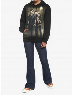 Her Universe shop -Her Universe shop unnamed file 1704