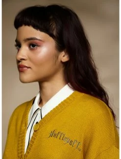 HUNIVERS Harry Potter Hufflepuff Skimmer Cardigan -Her Universe shop unnamed file 2089