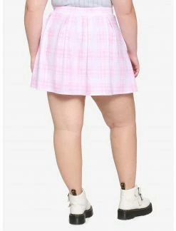 HUNIVERS Pink Plaid Skirt Plus Size -Her Universe shop unnamed file 2689