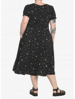 HER Ditsy Celestial Midi Dress Plus Size -Her Universe shop unnamed file 455